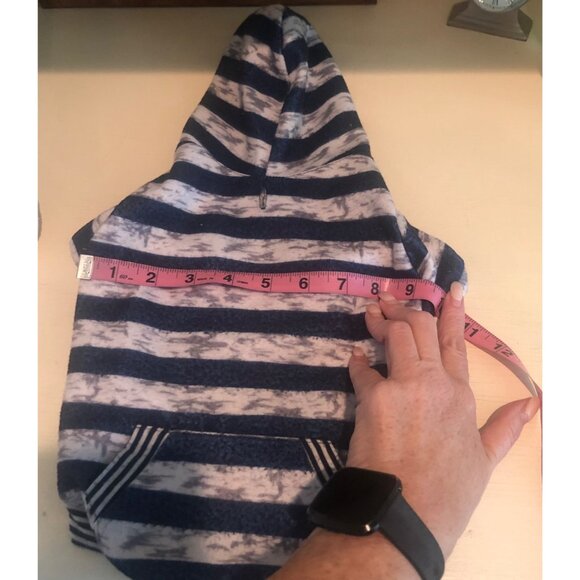 Pet Dog Apparel Pullover Shirt Hooded Sweatshirt Size Medium - Picture 11 of 12